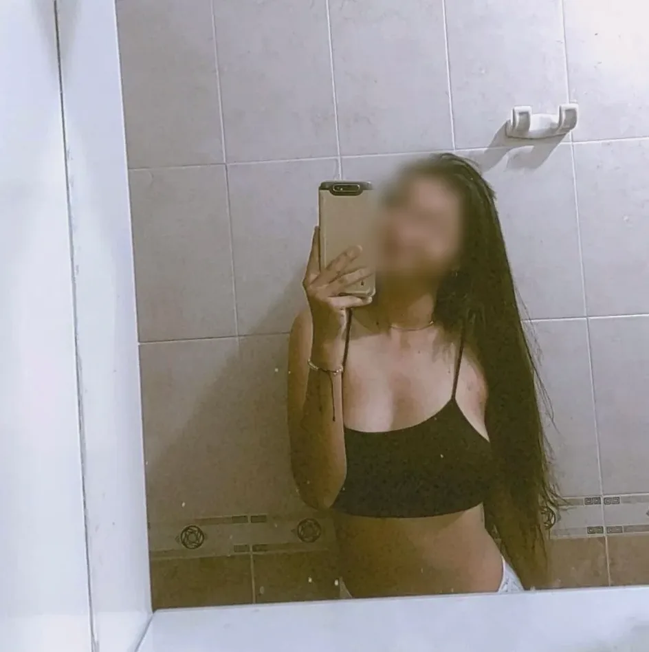 Manuela, 22 anni