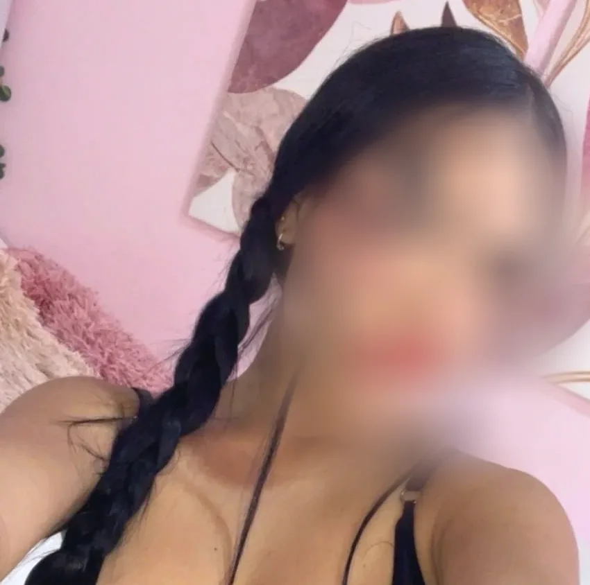 Megi, 23 anni